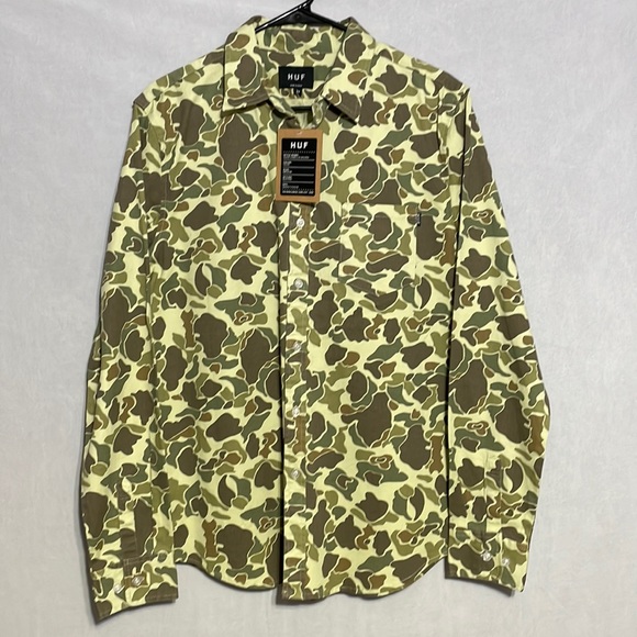 HUF Duck Camo Long Sleeve Woven - Picture 1 of 4